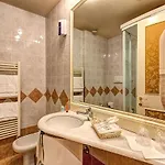 Dreamhotel 4*