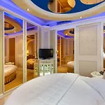 Dreamhotel Hotel