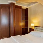 Dreamhotel Hotel