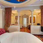 Dreamhotel 4*