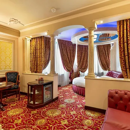 ドリームホテル ホテル