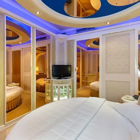 ドリームホテル ホテル