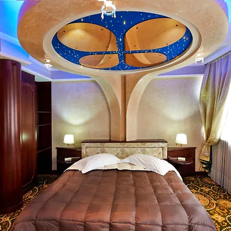 ドリームホテル ホテル