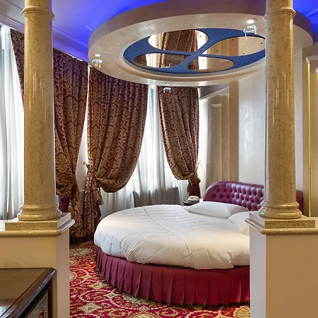 ホテル ドリームホテル 4*