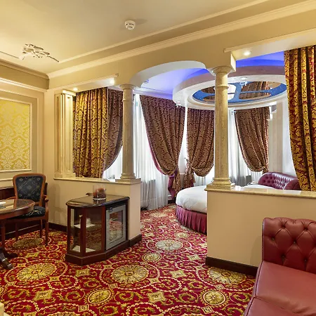 ドリームホテル