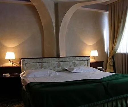 Dreamhotel Hotel Appiano Gentile