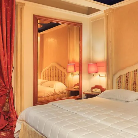 Dreamhotel Hotel 4*