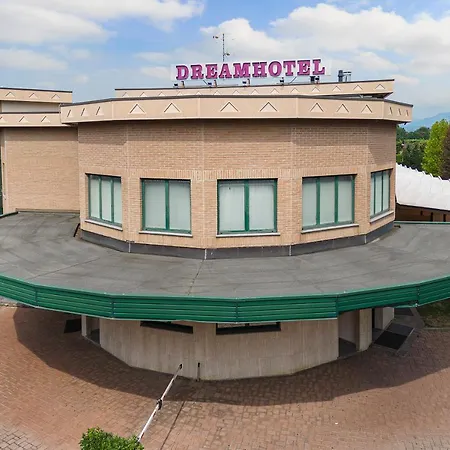 Dreamhotel