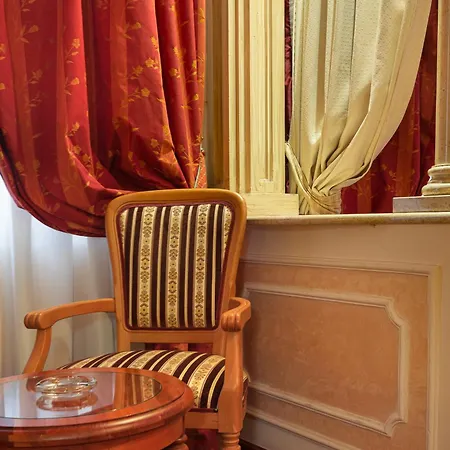 Dreamhotel Hotel
